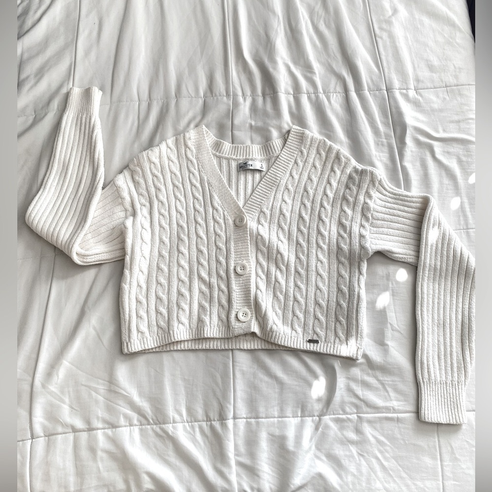 Women’s Size S Cable Knit Cream Cardigan Sweater Hollister